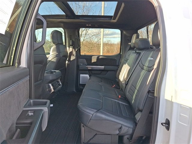 2025 Ford F-450 Platinum