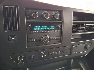 2024 Chevrolet Express Passenger 3500 1LT