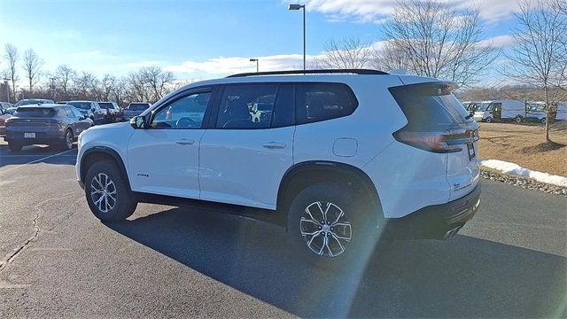 2024 GMC Acadia AT4