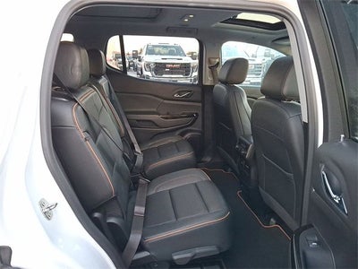 2022 GMC Acadia AT4