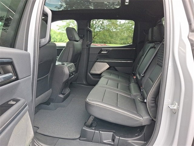 2024 GMC Sierra EV Denali Edition 1