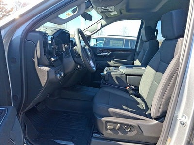 2025 GMC Sierra 1500 SLE