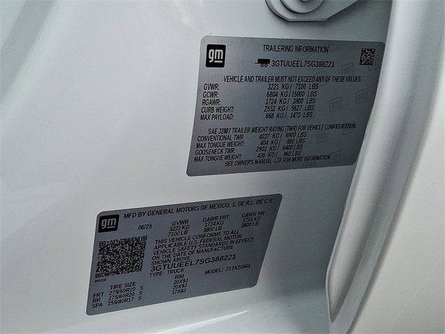 2025 GMC Sierra 1500 AT4