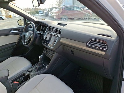 2021 Volkswagen Tiguan 2.0T SE R-Line Black