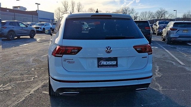 2021 Volkswagen Tiguan 2.0T SE R-Line Black