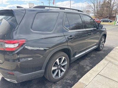 2024 Honda Pilot Touring