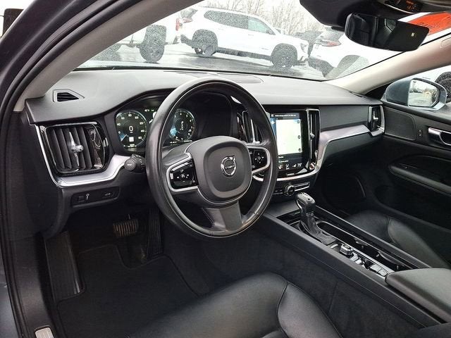 2019 Volvo S60 T6 Momentum