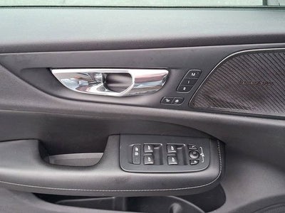 2019 Volvo S60 T6 Momentum