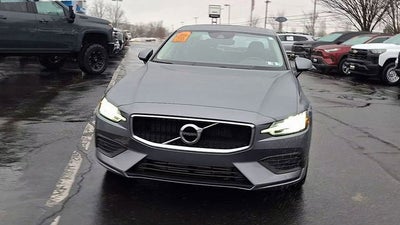 2019 Volvo S60 T6 Momentum