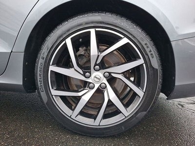 2019 Volvo S60 T6 Momentum