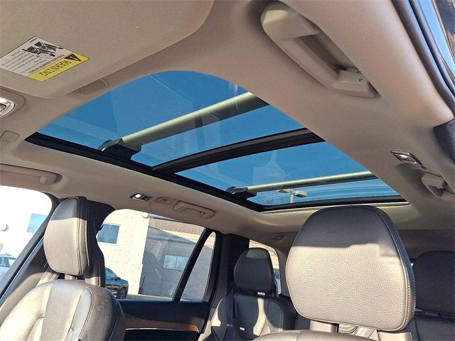 2021 Volvo XC90 Recharge Plug-In Hybrid T8 Inscription Expression 7 Passenger