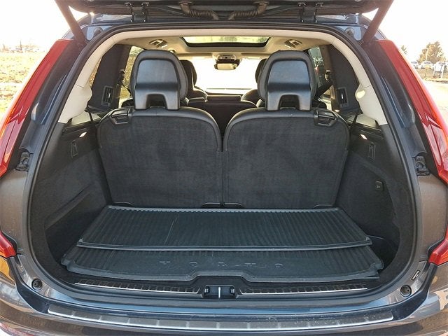 2021 Volvo XC90 Recharge Plug-In Hybrid T8 Inscription Expression 7 Passenger