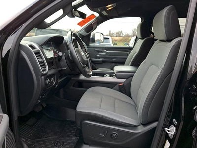 2021 RAM 1500 Big Horn 4x4 Crew Cab 5'7" Box