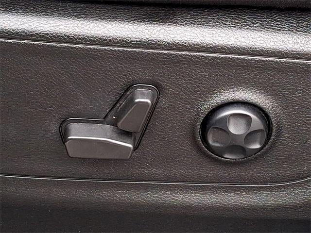 2021 RAM 1500 Big Horn 4x4 Crew Cab 5'7" Box