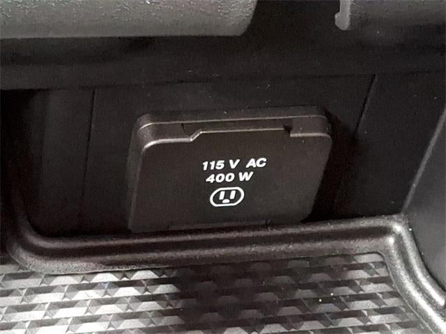 2023 RAM 1500 Limited 4x4 Crew Cab 5'7" Box