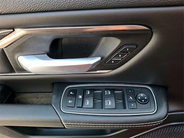 2022 RAM 1500 Rebel 4x4 Crew Cab 5'7" Box