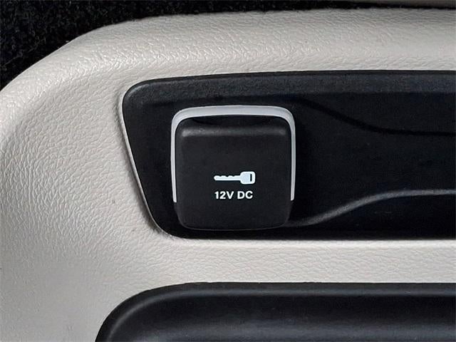 2023 Chrysler Pacifica Hybrid Touring L FWD