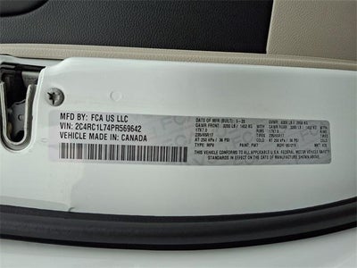 2023 Chrysler Pacifica Hybrid Touring L FWD