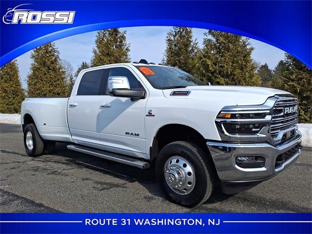2025 RAM 3500 Laramie 4x4 Crew Cab 8' Box