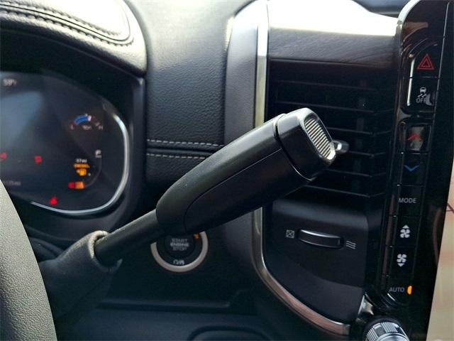 2025 RAM 3500 Laramie 4x4 Crew Cab 8' Box