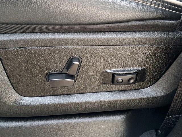 2025 RAM 3500 Laramie 4x4 Crew Cab 8' Box