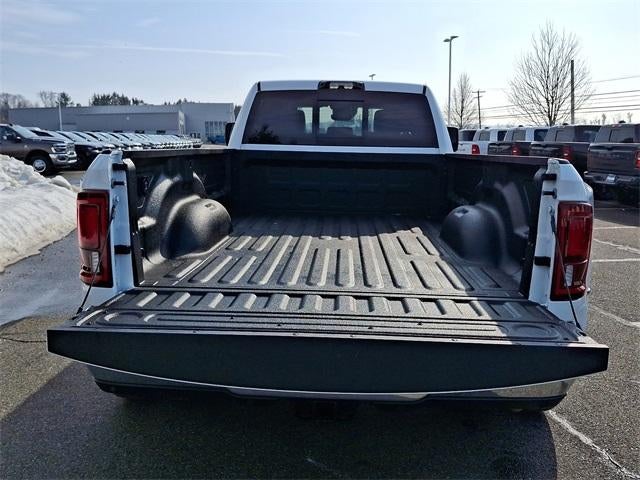 2025 RAM 3500 Laramie 4x4 Crew Cab 8' Box