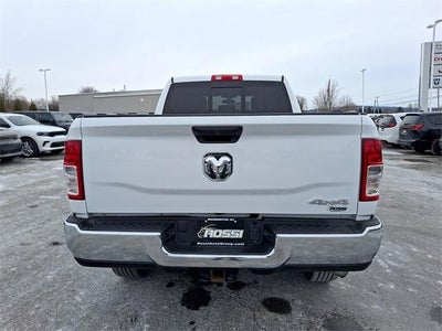 2021 RAM 2500 Tradesman 4x4 Crew Cab 6'4" Box