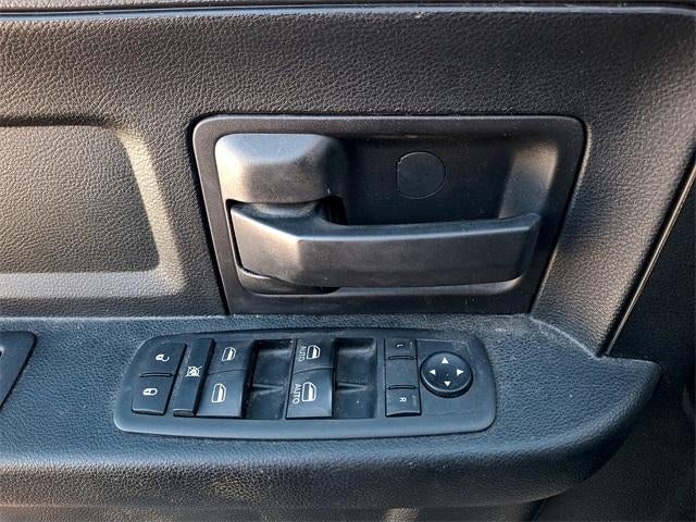 2020 RAM 2500 Tradesman 4x4 Crew Cab 8' Box