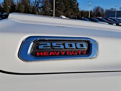 2020 RAM 2500 Tradesman 4x4 Crew Cab 8' Box