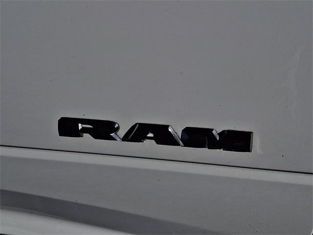 2020 RAM 2500 Tradesman 4x4 Crew Cab 8' Box