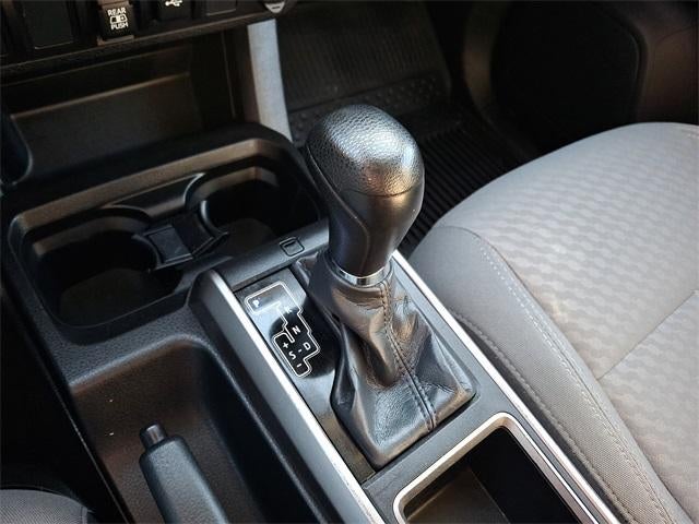 2023 Toyota Tacoma 4WD 4WD SR5 Double Cab 5' Bed V6 AT (GS)