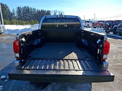 2023 Toyota Tacoma 4WD 4WD SR5 Double Cab 5' Bed V6 AT (GS)