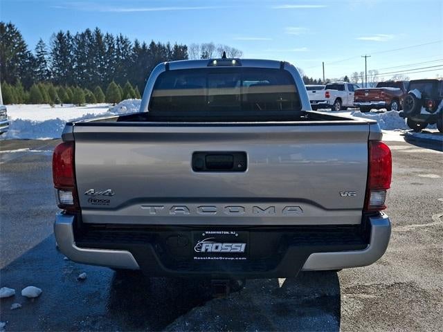 2023 Toyota Tacoma 4WD 4WD SR5 Double Cab 5' Bed V6 AT (GS)