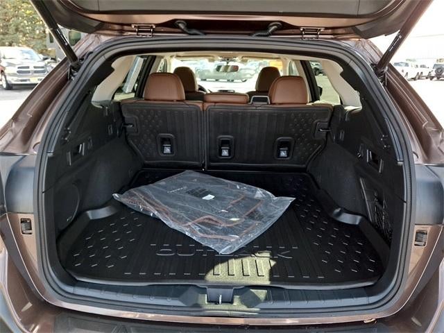 2022 Subaru Outback Touring CVT